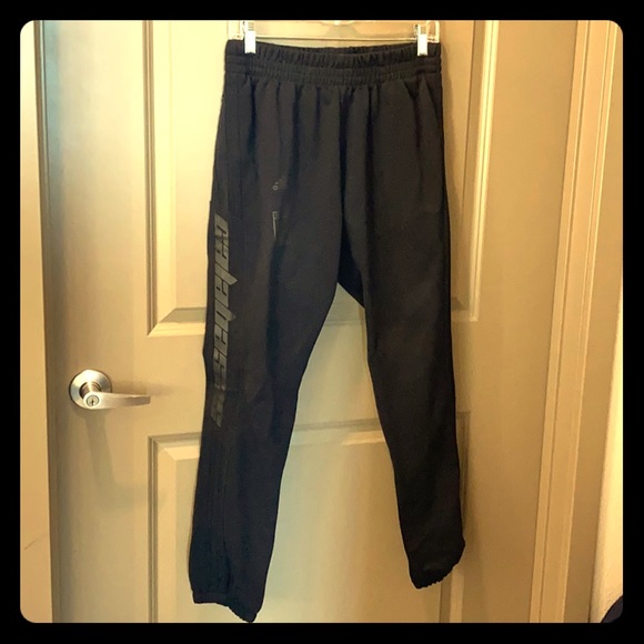 calabasas track pants sizing